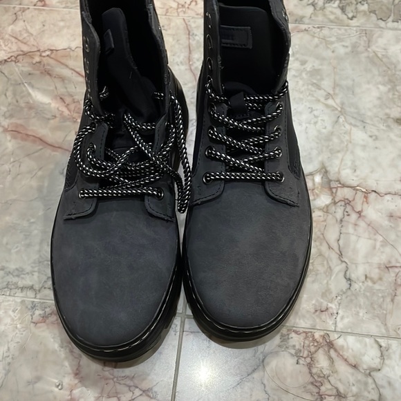 Dr Marten’s Combs II suede two tone unisex size 6 - Picture 4 of 12